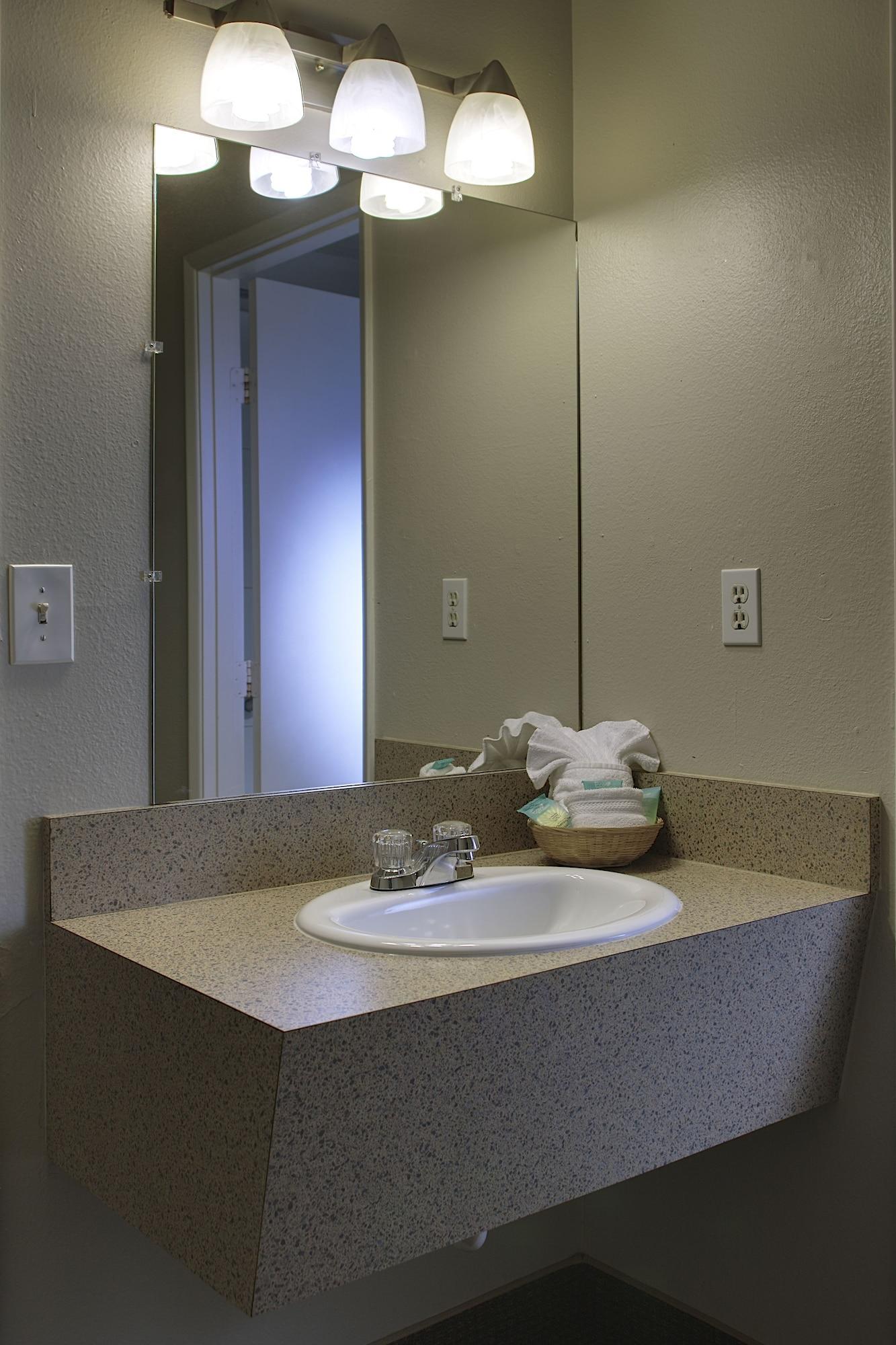 Aladdin Inn And Suites Portland Extérieur photo