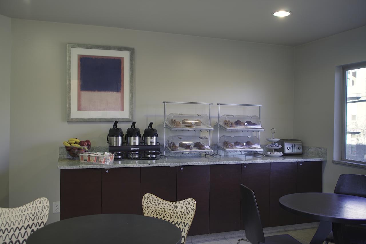 Aladdin Inn And Suites Portland Extérieur photo