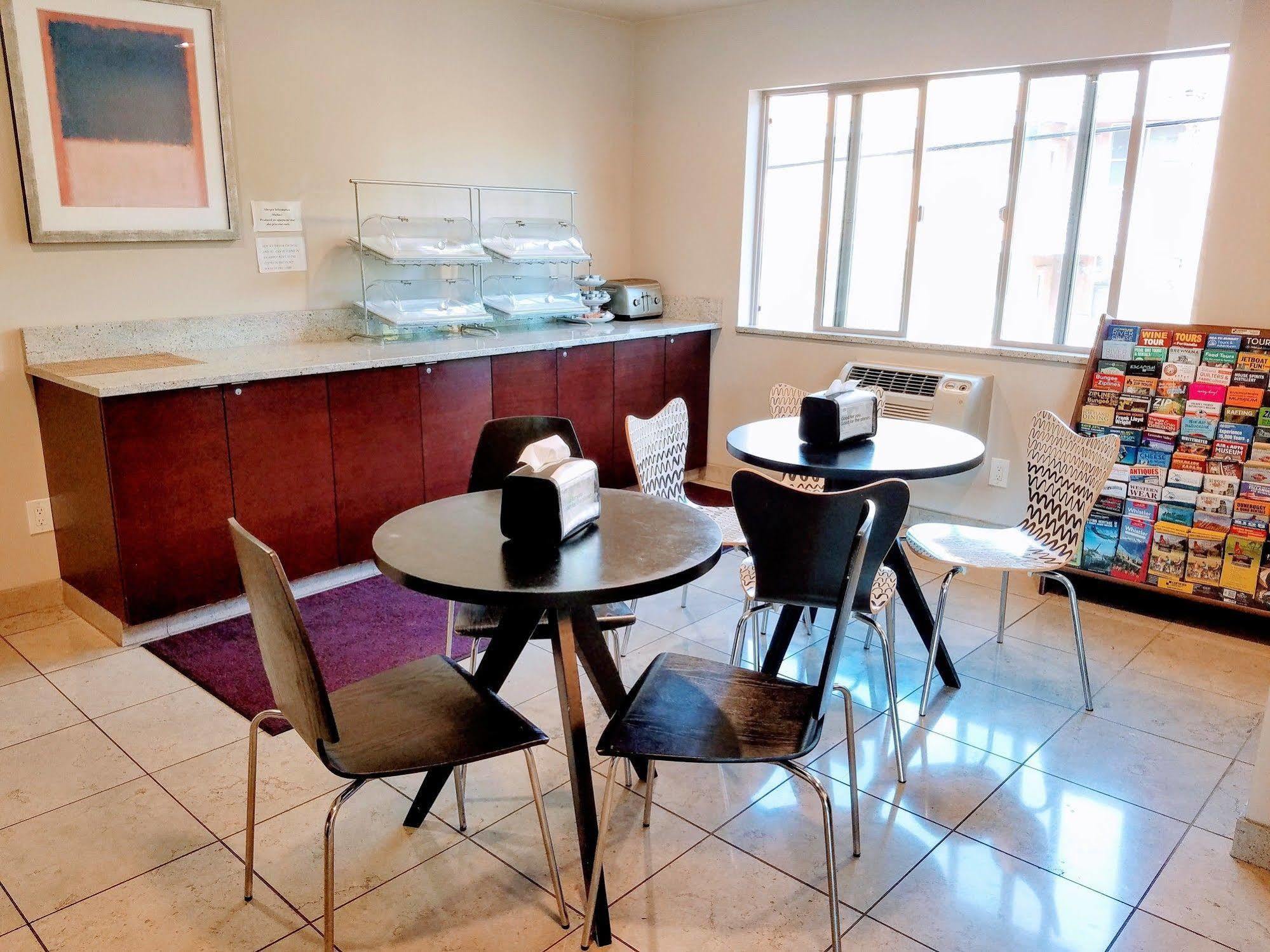 Aladdin Inn And Suites Portland Extérieur photo