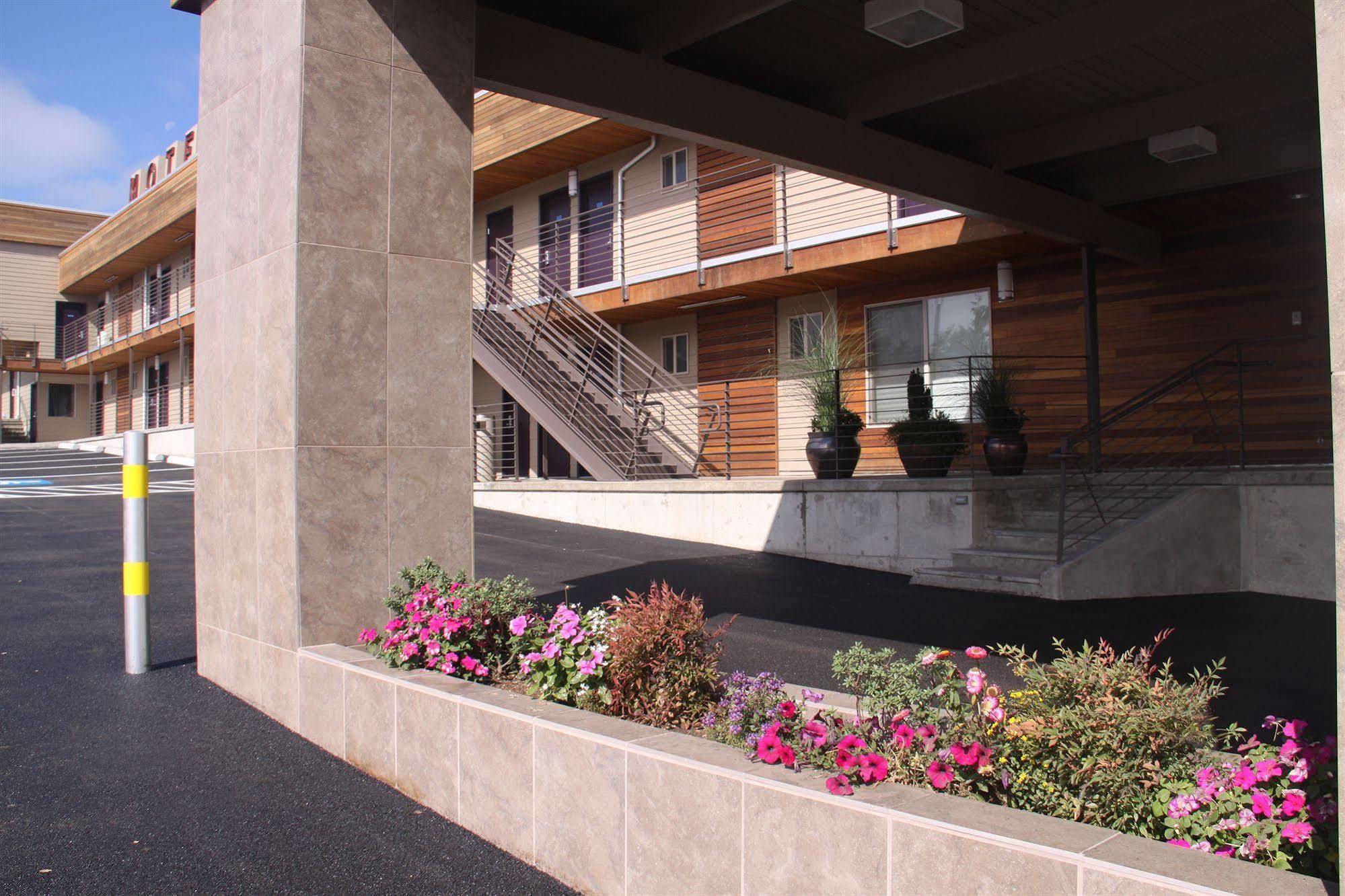 Aladdin Inn And Suites Portland Extérieur photo
