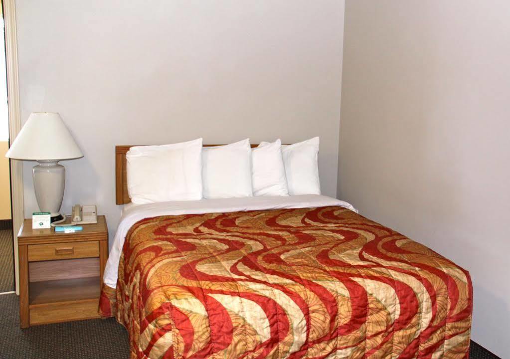 Aladdin Inn And Suites Portland Extérieur photo